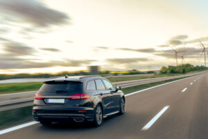 ¿Qué pasa si prestas tu carro y la otra persona tiene un accidente?